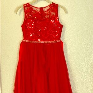 Girl’s Dress